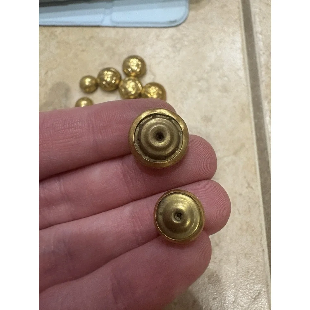 N/A small buttons